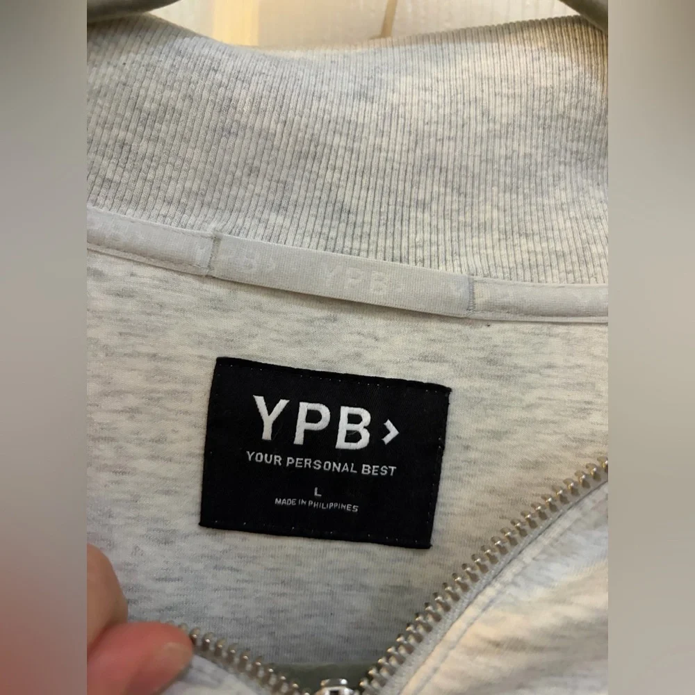 YPB (Your Personal Best) Light Gray Quarter‑Zip neoKNIT MAX Size L Cotton Blend - Picture 6 of 8